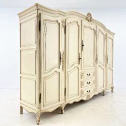 Provanso stiliaus ąžuolinė penkių durų ir trijų stalčių rūbų spinta 65x300x216 cm