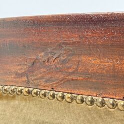 Drožinėtas raudonmedžio krėslas su veliūru 70x61x99 cm, 42 cm