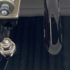 Itališkas vintažinis mechaninis stalinis kalendorius – rašiklių stovas ant akmens pagrindo 18x31x14 cm