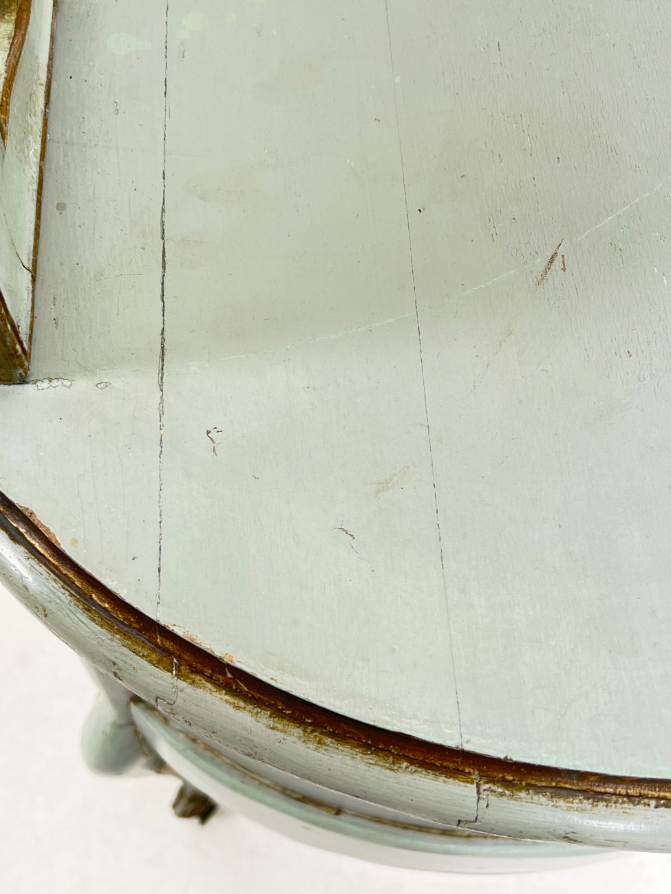 DR0203-kosmetines-komodos-14 Provanso stiliaus kosmetinis staliukas 50x151x144 cm