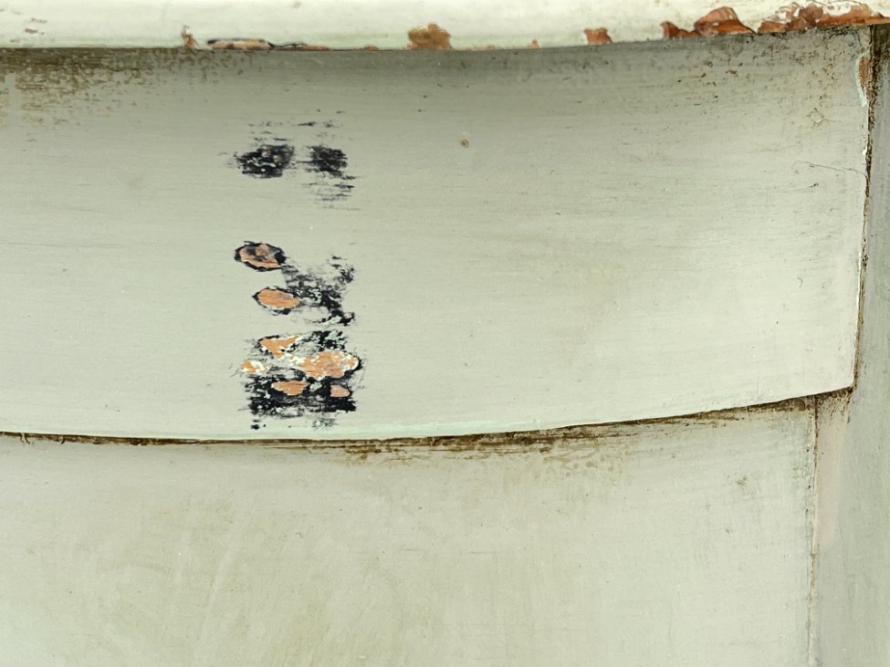 DR0203-kosmetines-komodos-17 Provanso stiliaus kosmetinis staliukas 50x151x144 cm