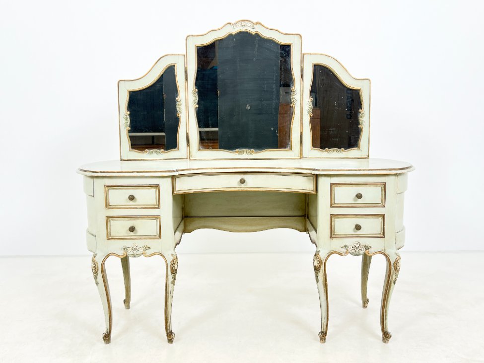 DR0203-kosmetines-komodos-2 Provanso stiliaus kosmetinis staliukas 50x151x144 cm