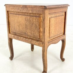 Ąžuolinės dviejų stalčių spintelės 2 vnt. komplektas 40×49,5×57,5 cm