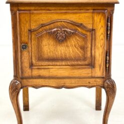 Ąžuolinė spintelė 38x48x64 cm