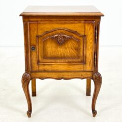 Ąžuolinė spintelė 38x48x64 cm