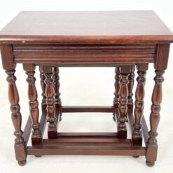 Ąžuoliniai lizdiniai staliukai 3 vnt. komplektas 33,5x50x46 cm