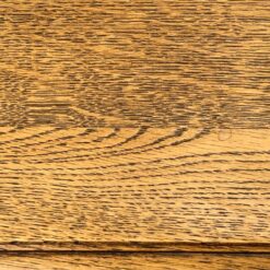 Ąžuolinė drožinėta komoda atveriamomis durimis 45×105,5×69 cm