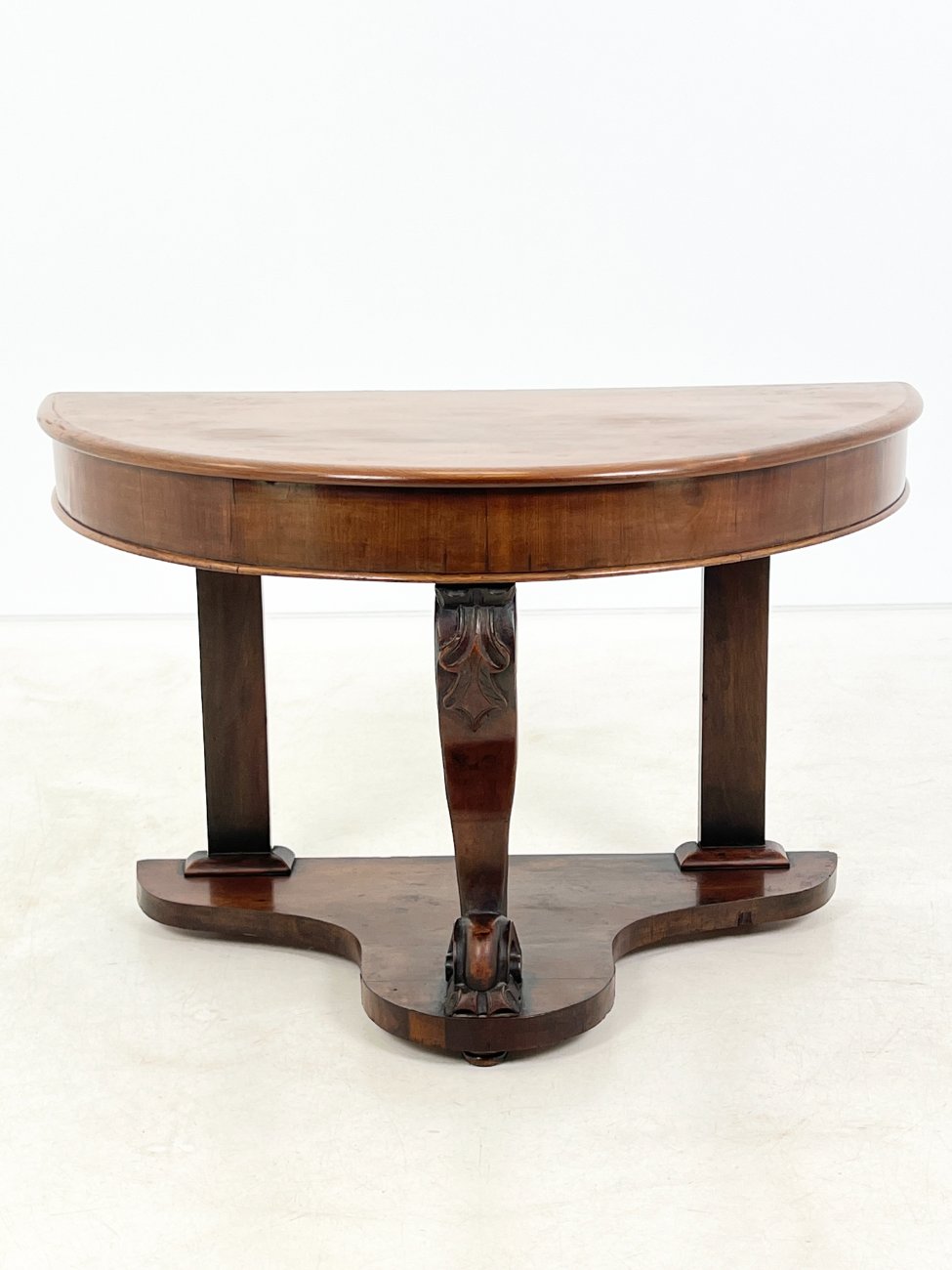 DR0217-stalai-1 Raudonmedžio konsolė 53,5x107x67 cm