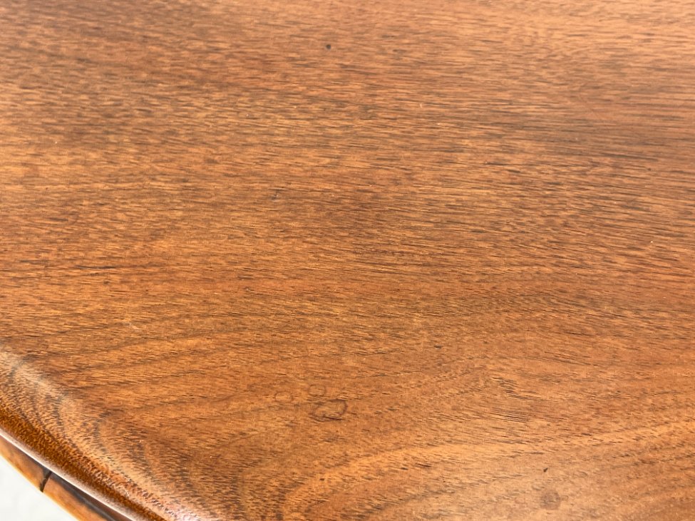 DR0217-stalai-12 Raudonmedžio konsolė 53,5x107x67 cm