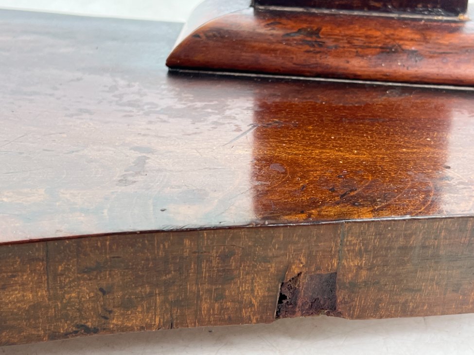 DR0217-stalai-16 Raudonmedžio konsolė 53,5x107x67 cm