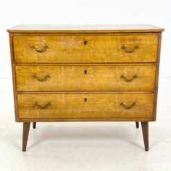 Mid Century riešutmedžio trijų stalčių komoda 42x83x71,5 cm