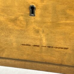 Mid Century riešutmedžio trijų stalčių komoda 42x83x71,5 cm