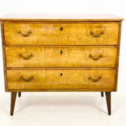 Mid Century riešutmedžio trijų stalčių komoda 42x83x71,5 cm