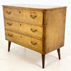 Mid Century riešutmedžio trijų stalčių komoda 42x83x71,5 cm