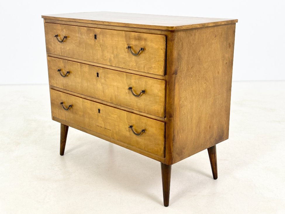 DR0218-komodos-4 Mid Century riešutmedžio trijų stalčių komoda 42x83x71,5 cm