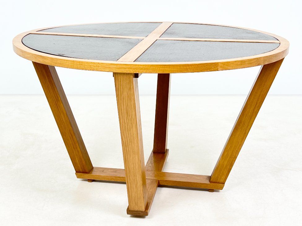 DR0221-stalai-3 Modernus apvalus ąžuolinis valgomojo stalas 131x131x79,5 cm