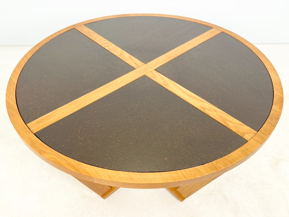 DR0221-stalai-5 Modernus apvalus ąžuolinis valgomojo stalas 131x131x79,5 cm