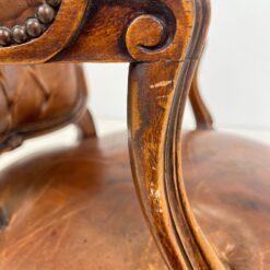 360° sukamas riešutmedžio rėmo krėslas su oda 69x58x104 cm, 47 cm