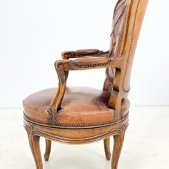 360° sukamas riešutmedžio rėmo krėslas su oda 69x58x104 cm, 47 cm