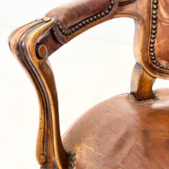 360° sukamas riešutmedžio rėmo krėslas su oda 69x58x104 cm, 47 cm