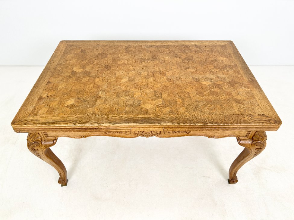 DR0223-stalai-5 Ąžuolinis išskleidžiamas valgomojo stalas 99,5×147,5+(2×65)x77 cm