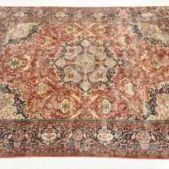 Šilkinis rankų darbo kilimas “Kerman” 380x275x0,5 cm