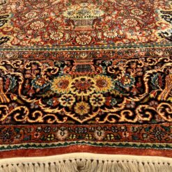 Šilkinis rankų darbo kilimas “Kerman” 380x275x0,5 cm