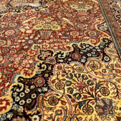 Šilkinis rankų darbo kilimas “Kerman” 380x275x0,5 cm