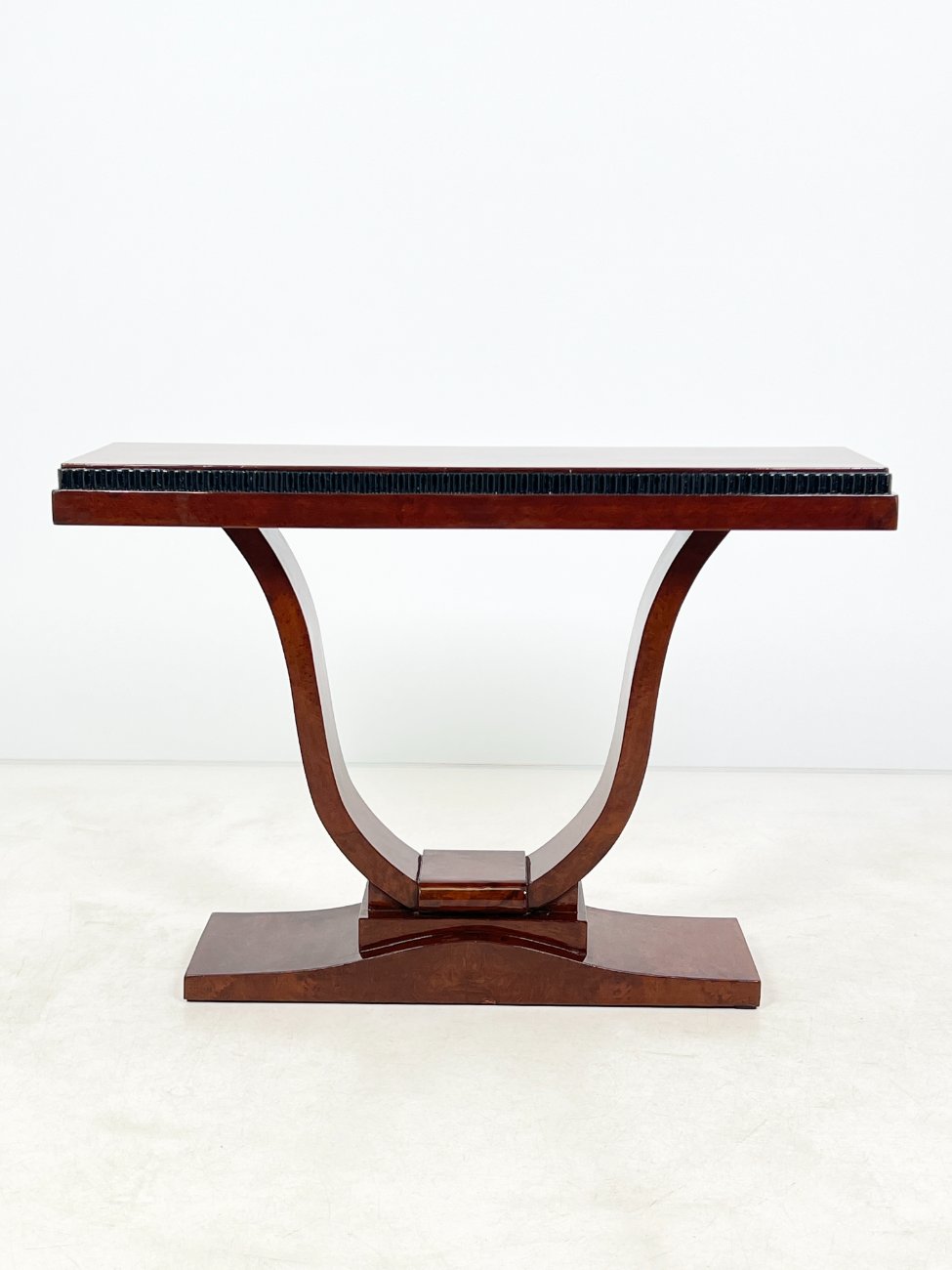 HF0448-stalai-1 Art deco stiliaus konsolė 36,5×119,5×85 cm