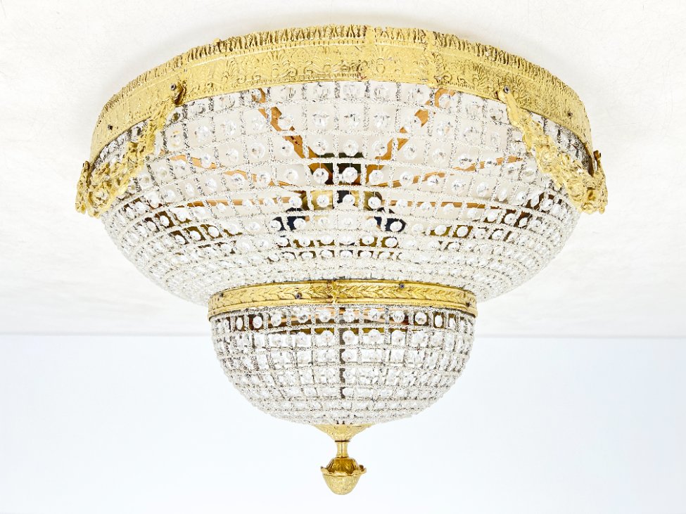 HF0454-pakabinami-sviestuvai-2 Pakabinamas žalvarinis šviestuvas su stiklo karoliukais 84x84x56 cm