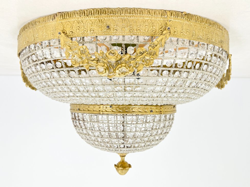 HF0454-pakabinami-sviestuvai-7 Pakabinamas žalvarinis šviestuvas su stiklo karoliukais 84x84x56 cm