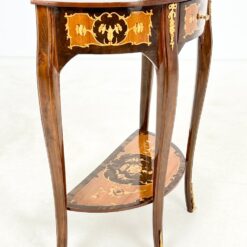 Liudviko XV laikotarpio stiliaus konsolė su stalčiuku 31x64x75 cm