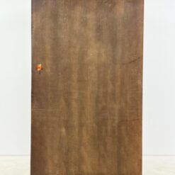 “Selva” ąžuolo ir riešutmedžio lukšto vitrina 46,5x105x196 cm