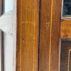 Britiško stiliaus, riešutmedžio vitrina 30x91x179 cm