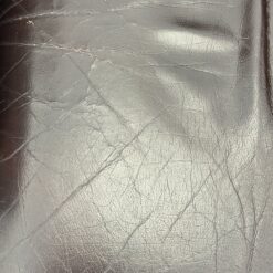 Klasikinio stiliaus odinis juodos spalvos fotelis 92x89x107 cm, 45 cm