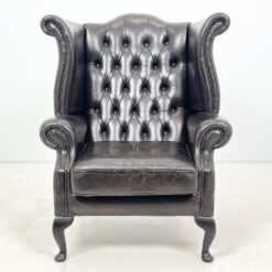 Klasikinio stiliaus odinis juodos spalvos fotelis 92x89x107 cm, 45 cm