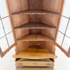 Kampinė dviejų dalių ąžuolinė indauja 56x79x186 cm