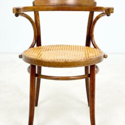 Thonet stiliaus medinis krėslas su ratanu 54×55,5×79 cm, 47 cm