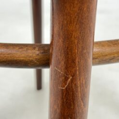 Thonet stiliaus medinis krėslas su ratanu 54×55,5×79 cm, 47 cm
