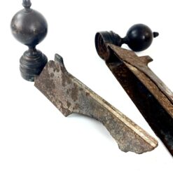 Metaliniai židinio malkų laikikliai 2 vnt. Komplektas 7,5x34x17 cm