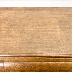 Ąžuolinis trijų stalčių sekreteras su oda 39x76x102 cm