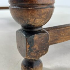 Ąžuolinis trijų stalčių sekreteras su oda 39x76x102 cm