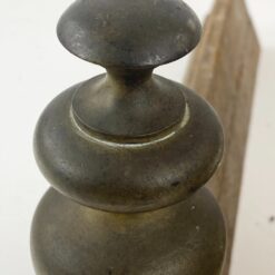 Žalvariniai malkų stovai – židinio dekoracijos 2 vnt. kompl. 9,5x39x21 cm