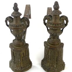 Žalvariniai malkų laikikliai 2 vnt. Komplektas 8x40x22,5 cm