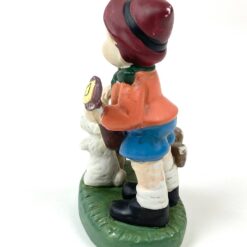 Porcelianinė berniuko statula su šuniuku 5x8x11,5 cm