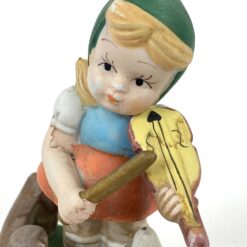 Porcelianinė statula “Mergaitė ir šuniukas” 5×7,5×11,5 cm