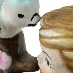 Porcelianinė statula “Berniukas su akordeonu” 6×9,5×13 cm