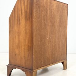 Raudonmedžio sekreteras su keturiais stalčiais 42x75x96 cm