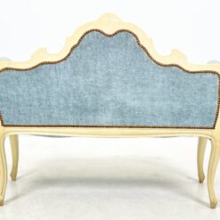 Provanso stiliaus, mėlyno gobeleno minkštasuolis 45x105x85 cm, 44 cm