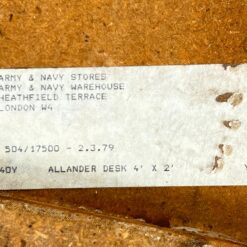 Raudonmedžio rašomasis stalas su odiniu stalviršiumi 61x122x75 cm